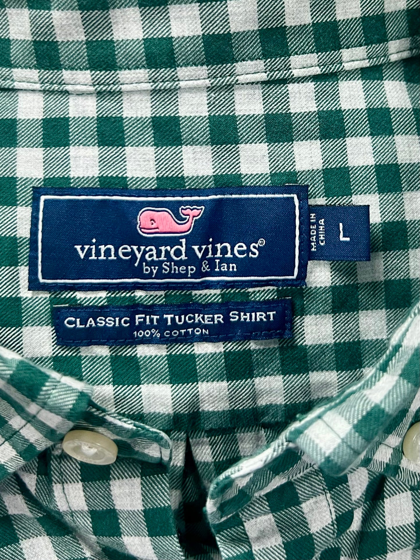Camisa Vineyard Vines 🐳 de cuadros gingham en color verde oscuro y blanco Talla L Entalle Clásico
