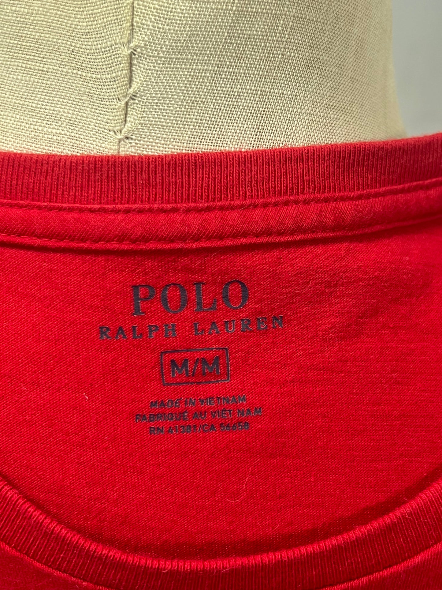 Camiseta cuello redondo Polo Ralph Lauren 🏇🏼 color rojo Talla M Entalle Regular