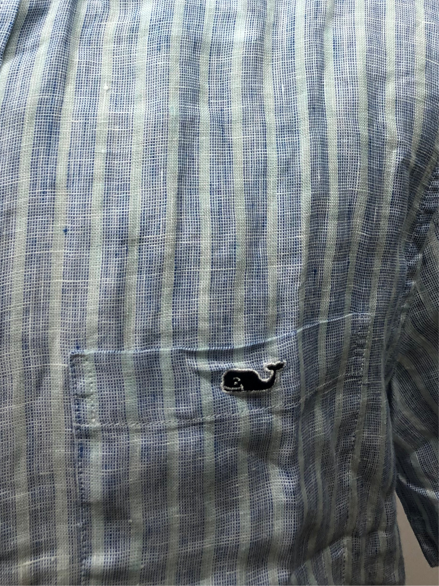 Camisa de lino Vineyard Vines 🐳 de rayas en color celeste y azul Talla L Entalle Clásico