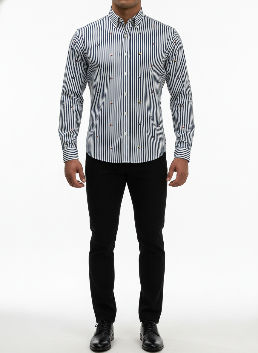 Camisa de botones Polo Ralph Lauren 🏇🏼 color blanco de rayas azul navy con logo de banderas Talla L Entalle Regular (ver descripción)