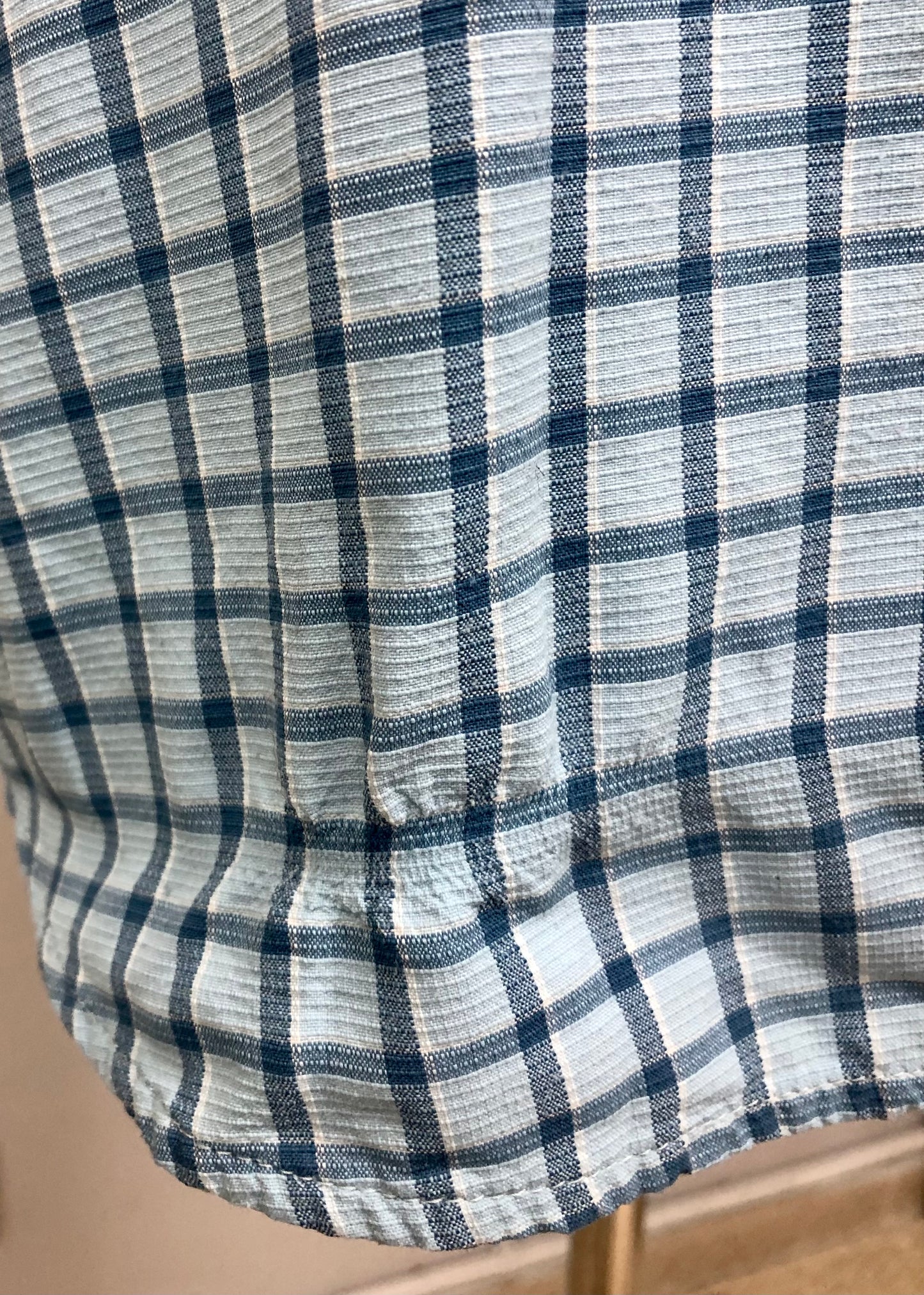 Camisa de botones Columbia 🔹 con patrón de cuadros en color celeste y azul con Omni-Shade Talla L (ver descripción)