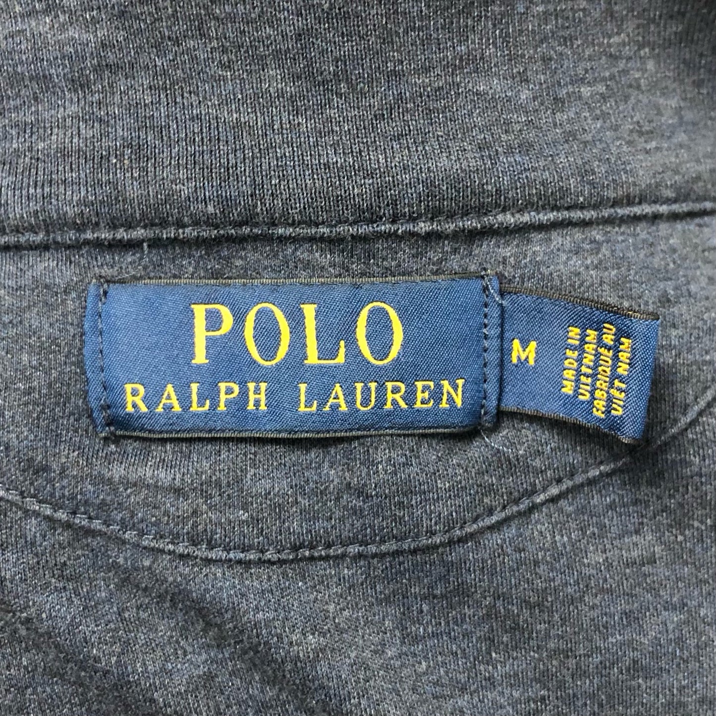 Sueter Jersey Polo Ralph Lauren 🏇🏼 color azul claro con logo en rojo Talla M