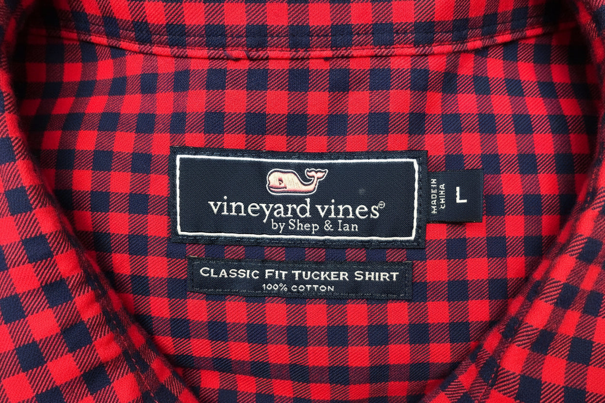 Camisa de botones Vineyard Vines 🐳 con patrón de cuadros en color rojo y azul navy Talla L Entalle Clásico