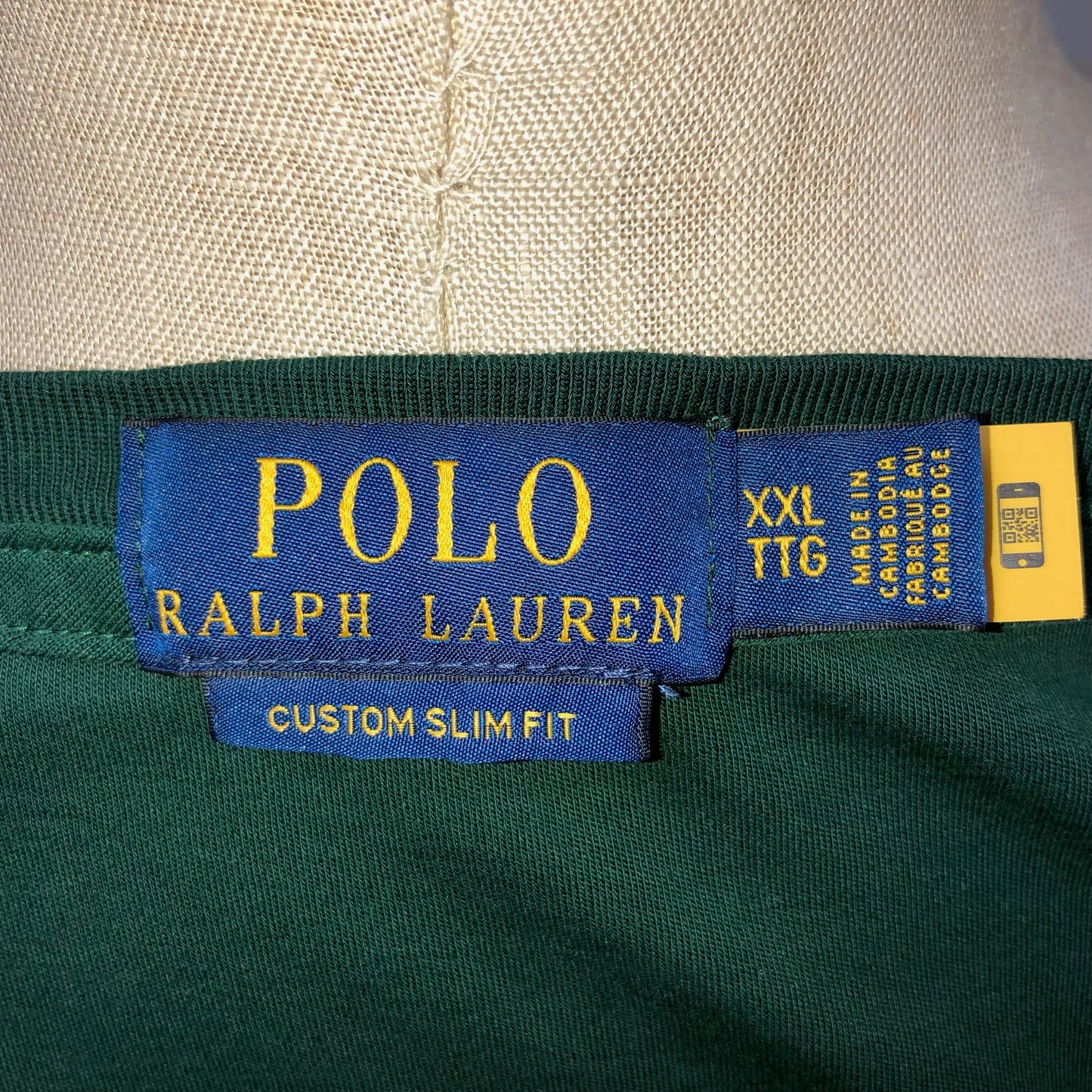 Camiseta cuello V Polo Ralph Lauren 🏇🏼 color verde oscuro Talla XL Entalle Regular (ver descripción)
