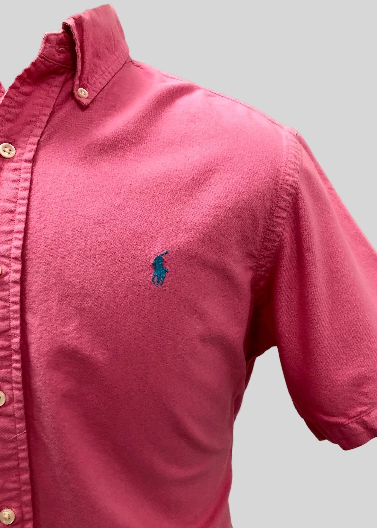 Camisa de botones Polo Ralph Lauren 🏇🏼 Oxford en color rosado intenso Talla L Entalle Custom Fit