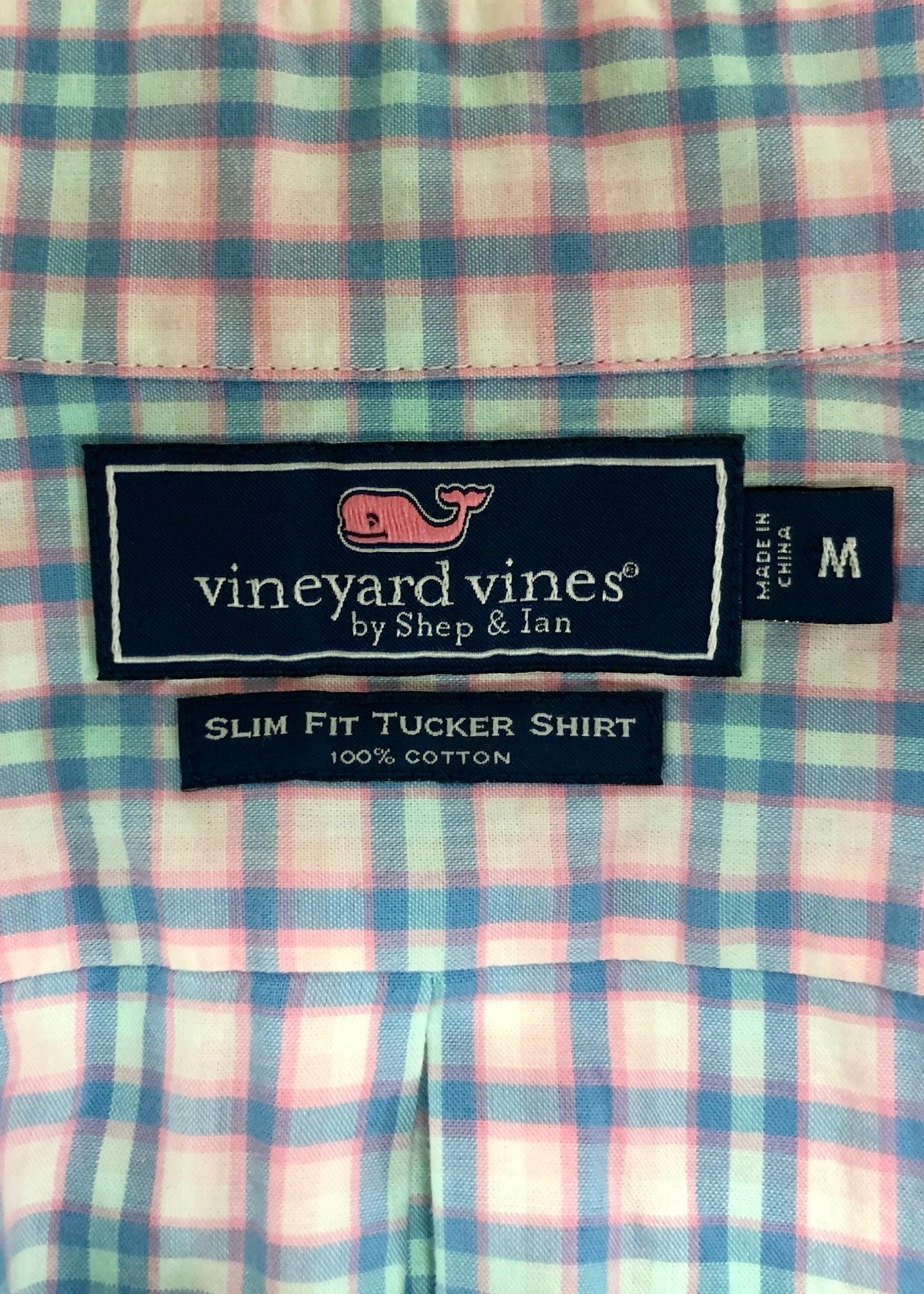 Camisa de botones Vineyard Vines 🐳 de cuadros en color azul, rosado y turquesa Talla M Entalle Slim Fit
