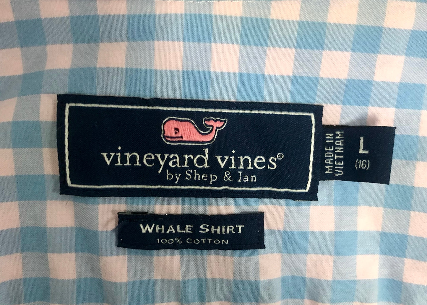Camisa de niño Vineyard Vines 🐳 con patrón de cuadros en color rosado claro y celeste Talla L Entalle Regular