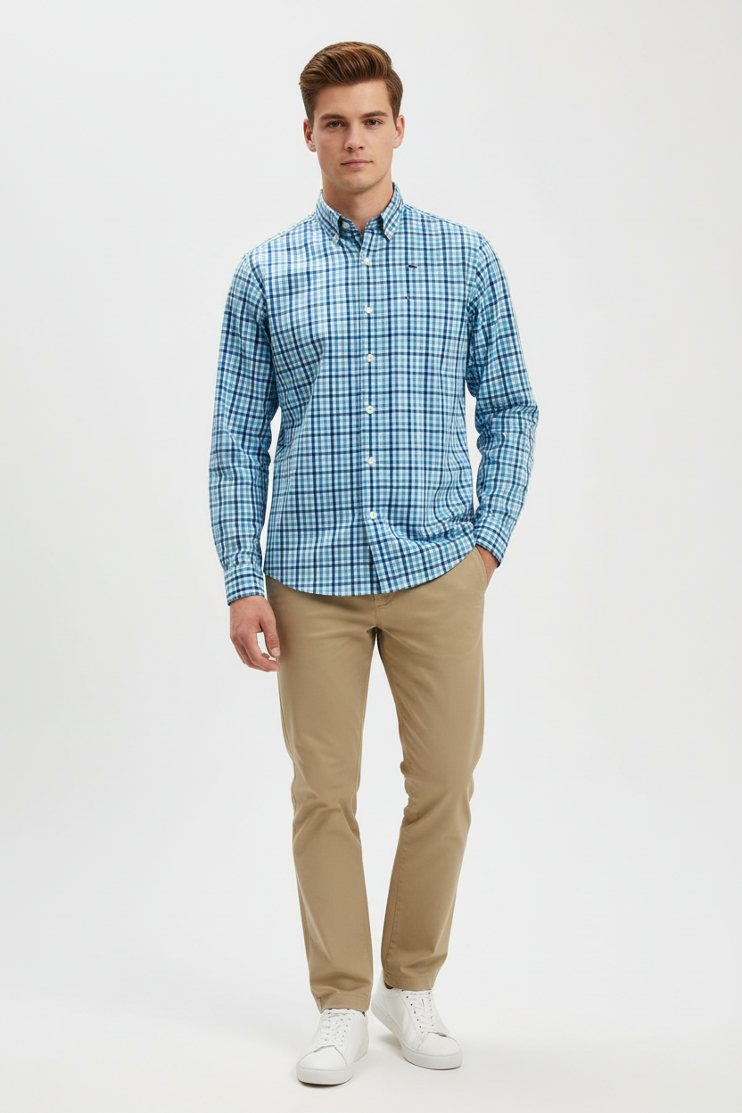 Camisa de niño Vineyard Vines 🐳 con patrón de cuadros en color turquesa, azul y blanco Talla XL Entalle Regular
