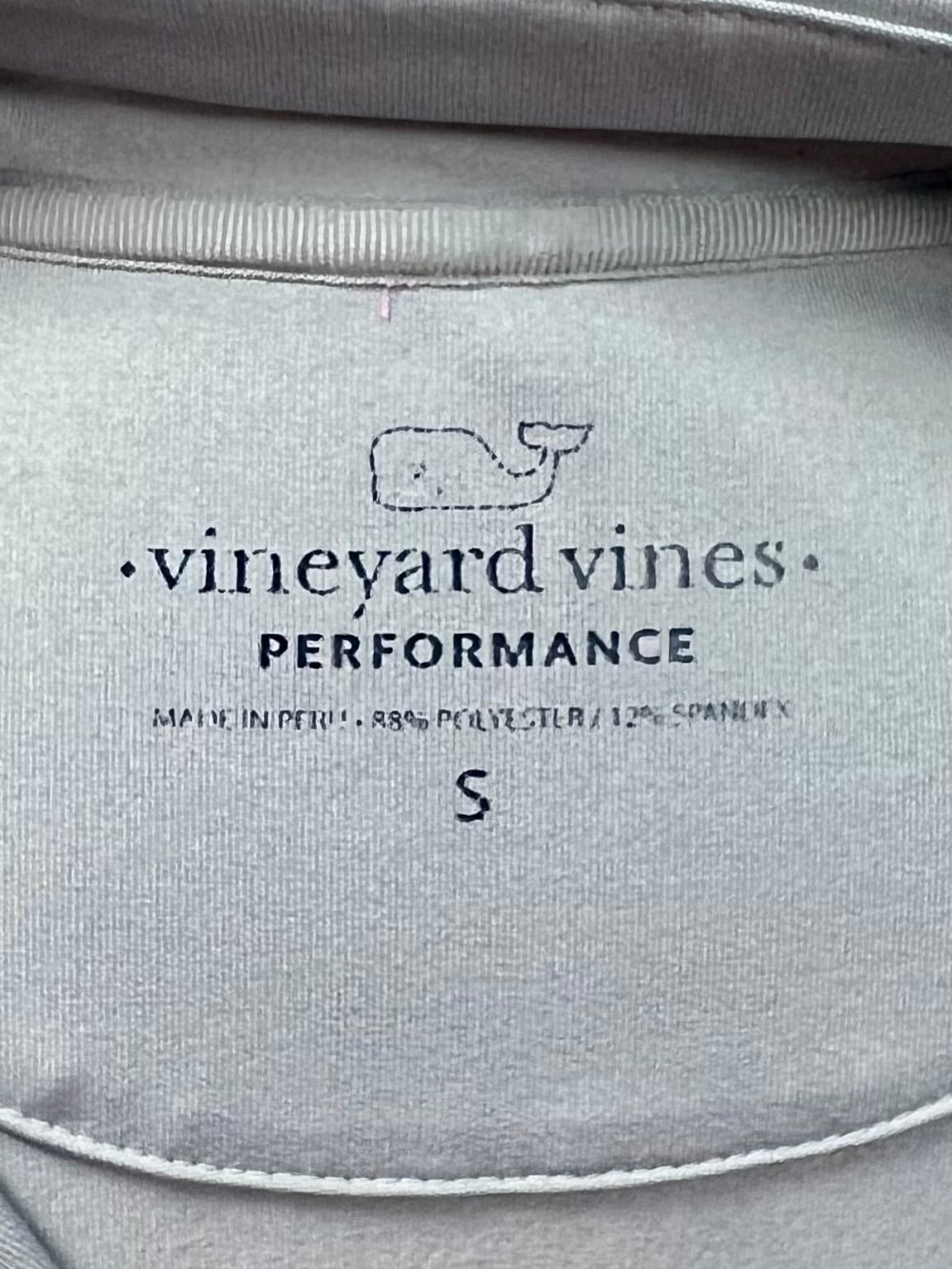 Sueter Jersey Vineyard Vines 🐳 Quarter Zip Performance color gris Talla S