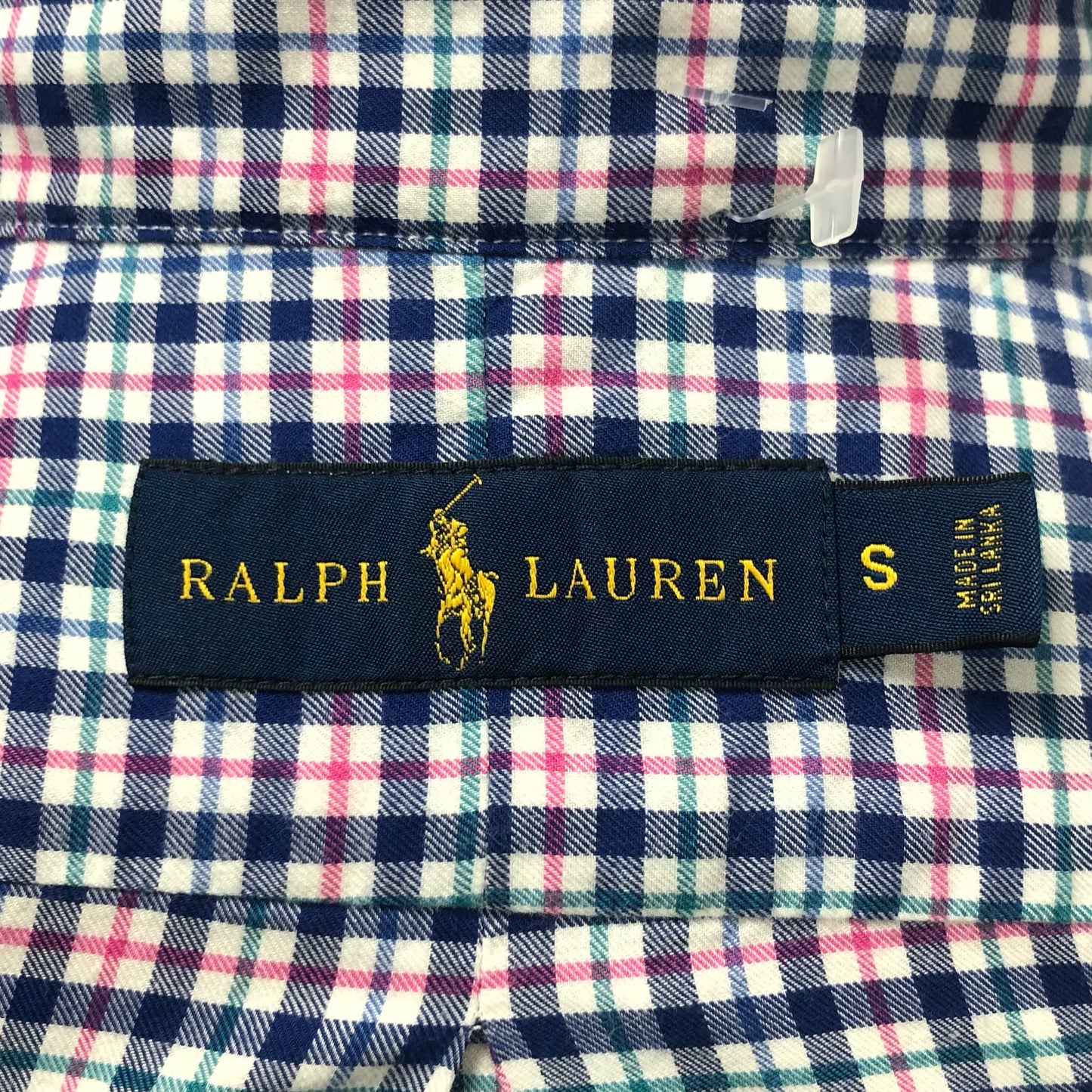 Camisa Polo Ralph Lauren 🏇🏼 color blanco con patron de cuadros rosado, verde y azul Talla S Entalle Regular