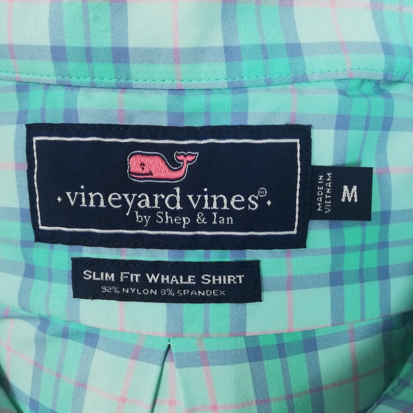 Camisa de botones Vineyard Vines 🐳 color celeste de cuadros en color turquesa y rosado Talla M Entalle Slim Fit