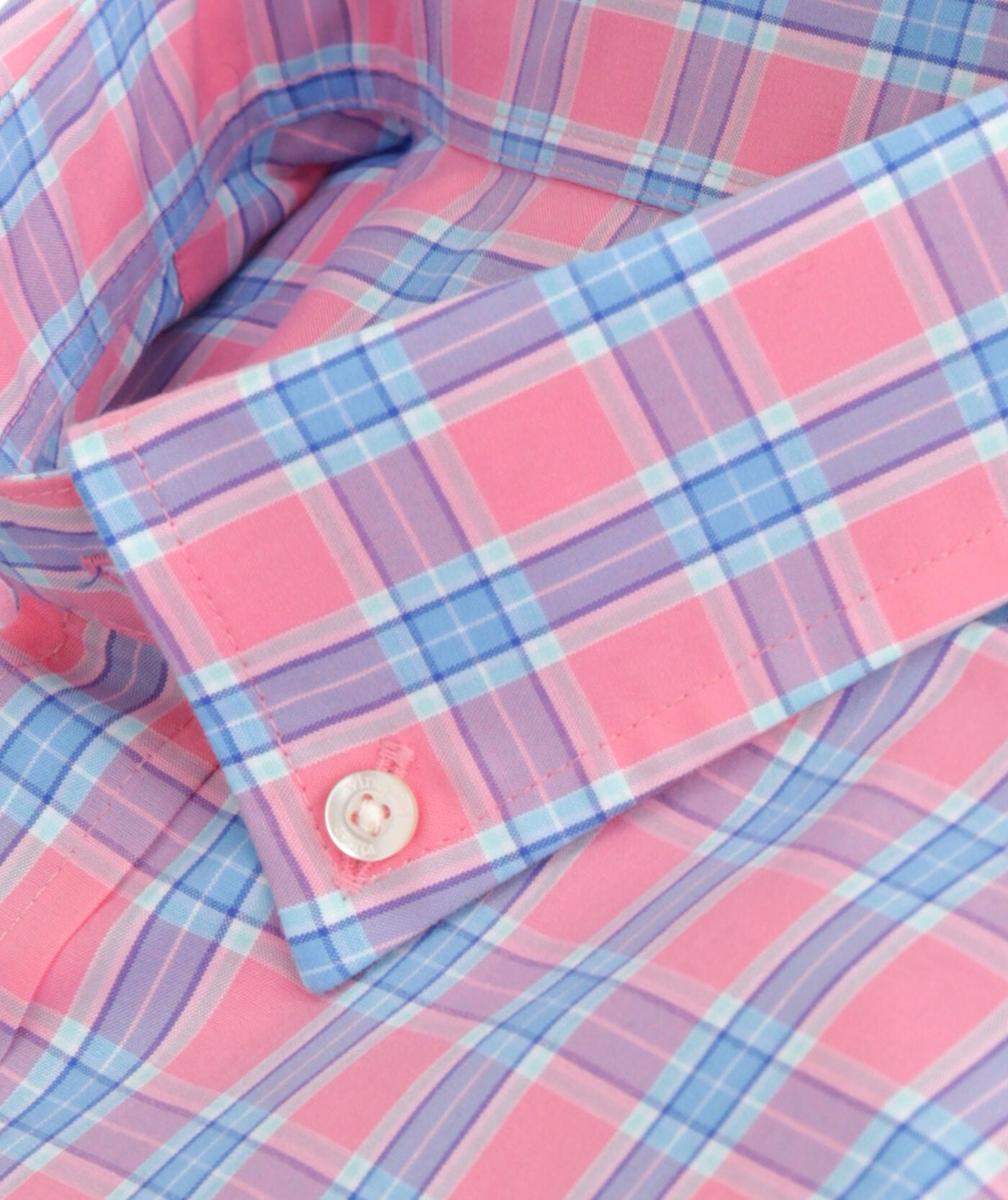 Camisa de botones Vineyard Vines 🐳 color rosado de cuadros en color azul y celeste Talla S Entalle Clásico