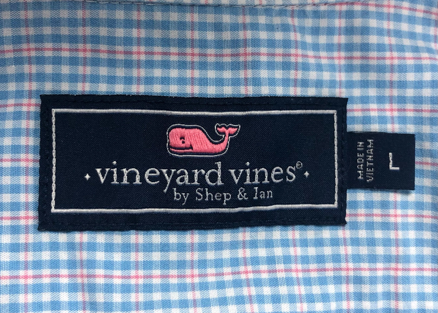 Camisa de botones Vineyard Vines 🐳 de cuadros finos en color celeste, rosado y blanco Talla L Entalle Regular