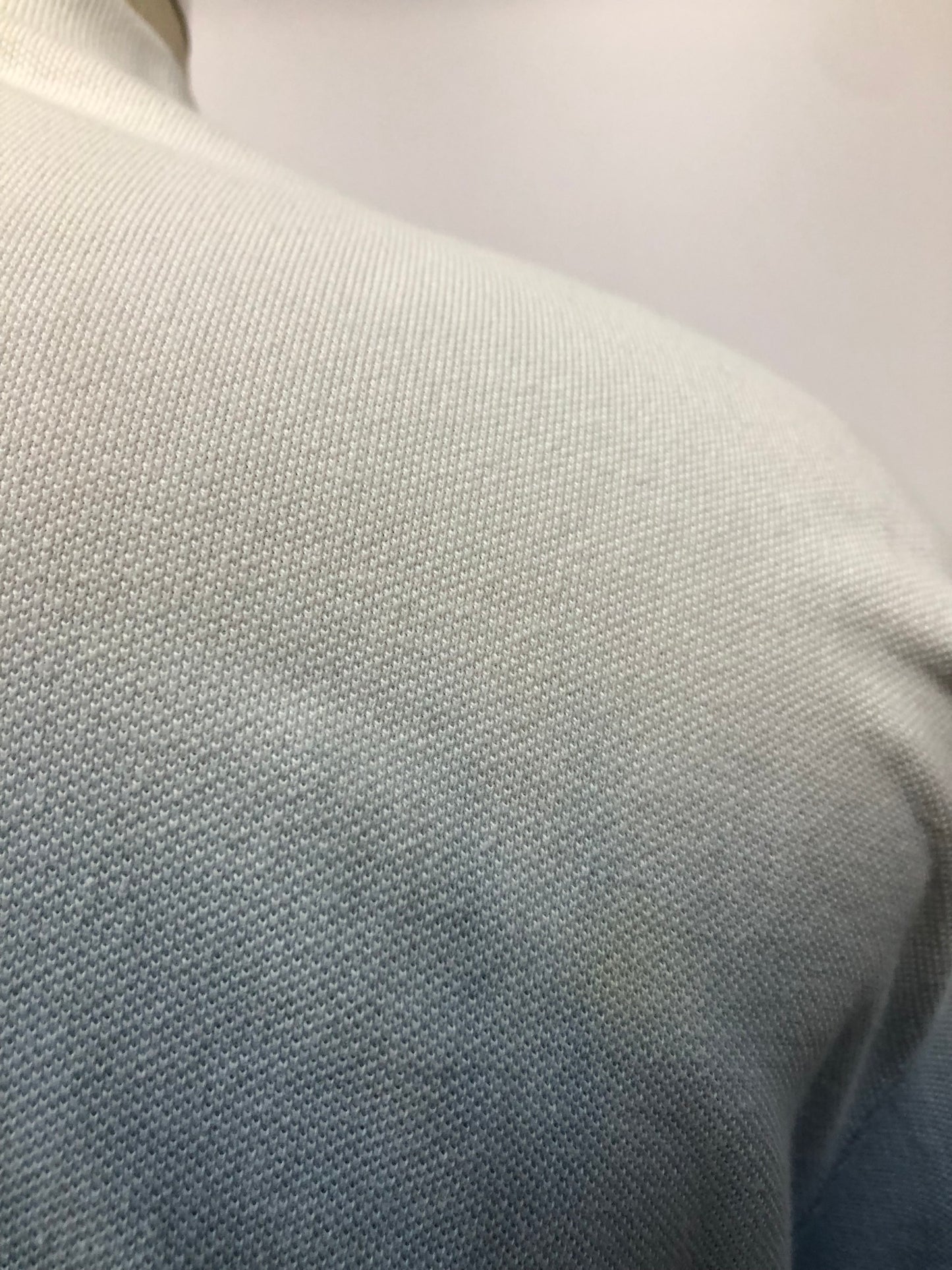 Camiseta Polo Ralph Lauren 🏇🏼con diseño degradado en blanco y azul Talla XL Entalle Custom Fit (ver descripción)