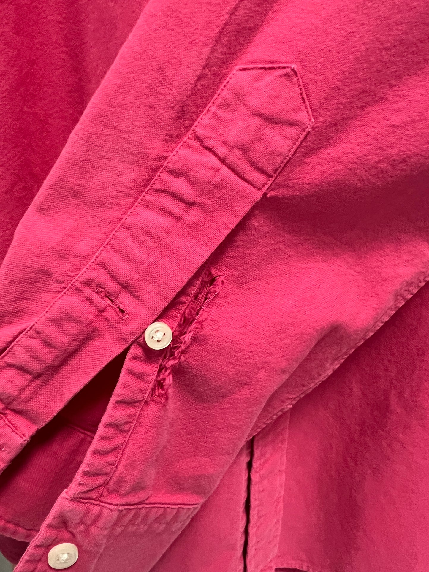 Camisa de botones Polo Ralph Lauren 🏇🏼 color rosado magenta Talla L Entalle Regular (ver descripción)