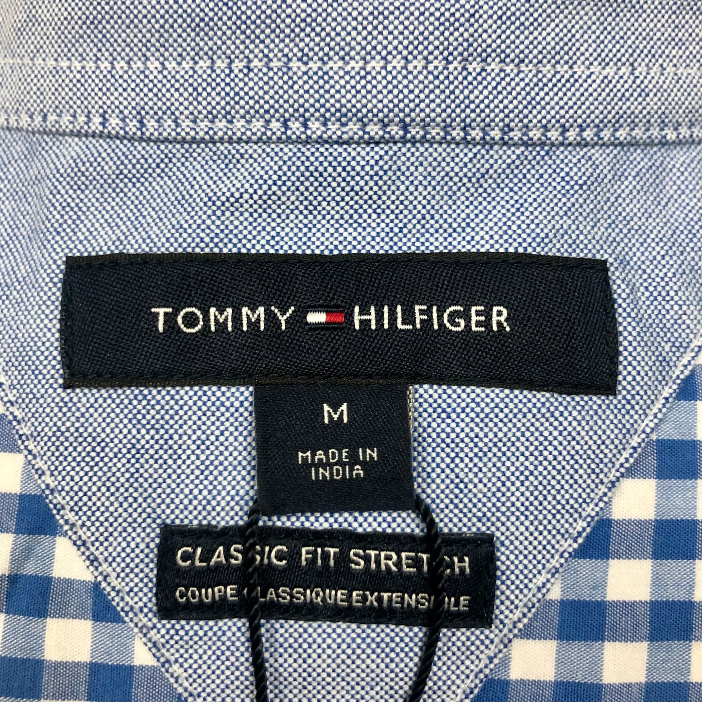 Camisa Tommy Hilfiger 🇺🇸 con patrón de cuadros gingham en color celeste y blanco Talla M Entalle Clásico
