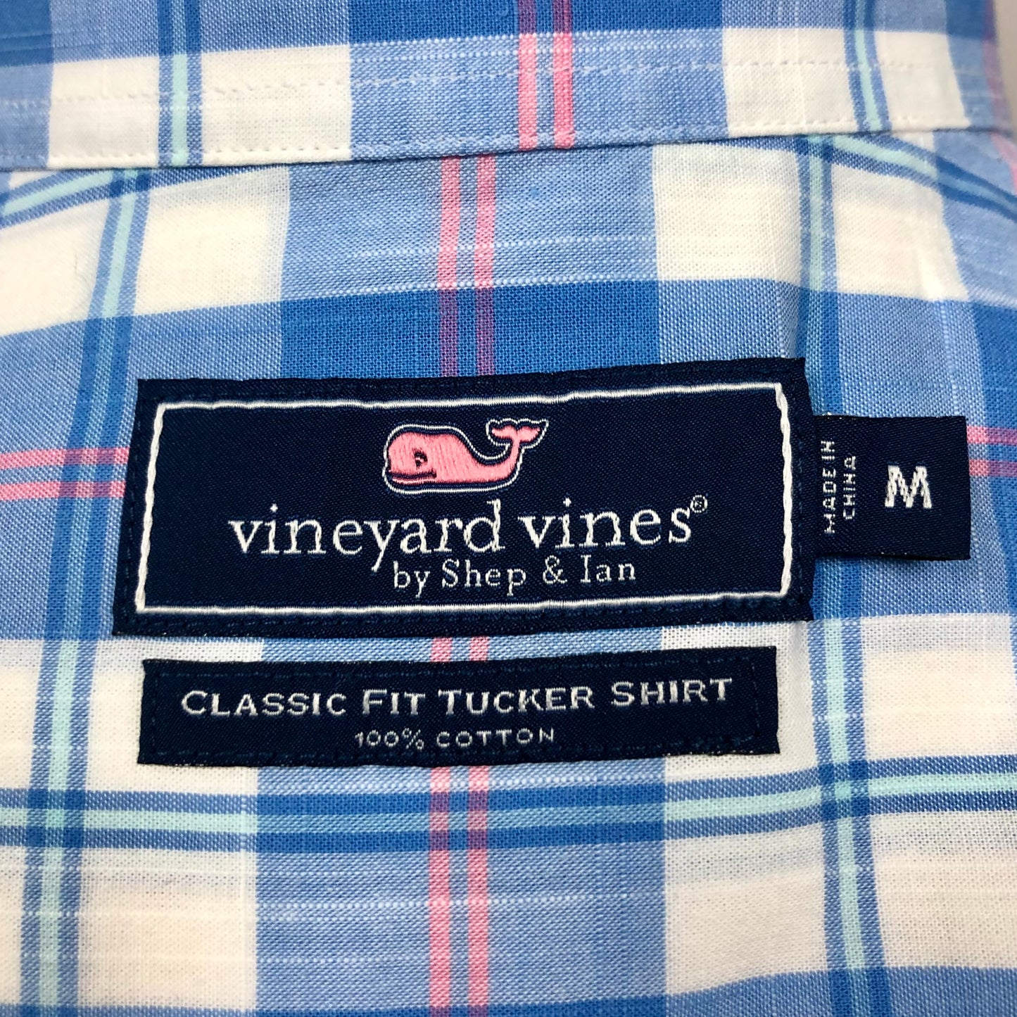 Camisa de botones Vineyard Vines 🐳 de cuadros en color azul, rojo y blanco Talla M Entalle Clásico
