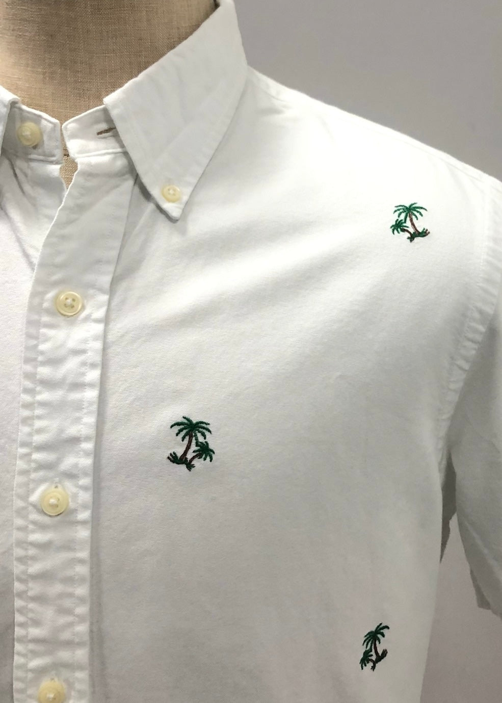 Camisa de botones Polo Ralph Lauren 🏇🏼 Oxford color blanco con diseño de islas Talla L Entalle Clásico