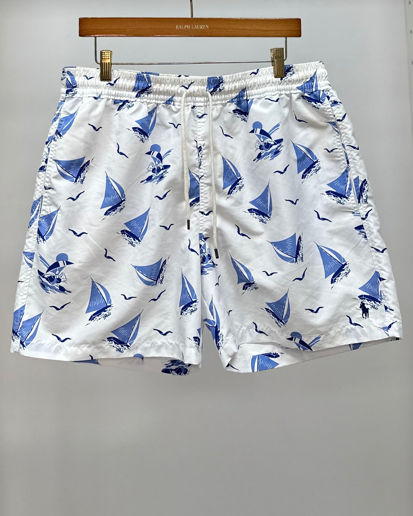 Short de bano Polo Ralph Lauren color blanco con diseno de veleros e Freshapparelpty