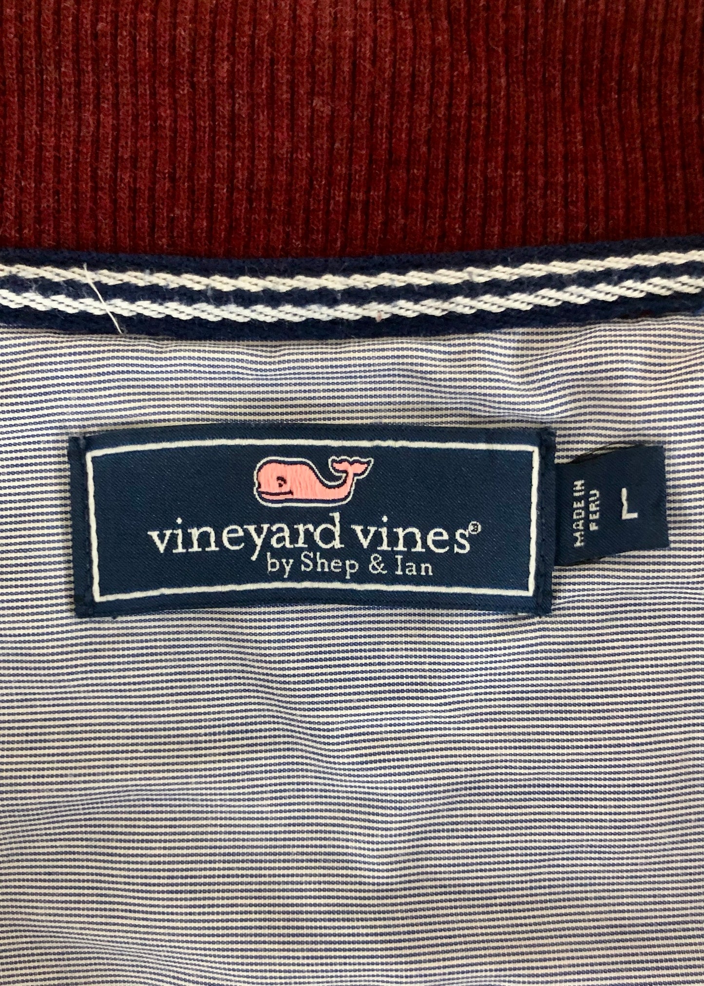 Sueter Jersey Vineyard Vines 🐳 color rojo oscuro con logo tradicional Tela algodón Talla L