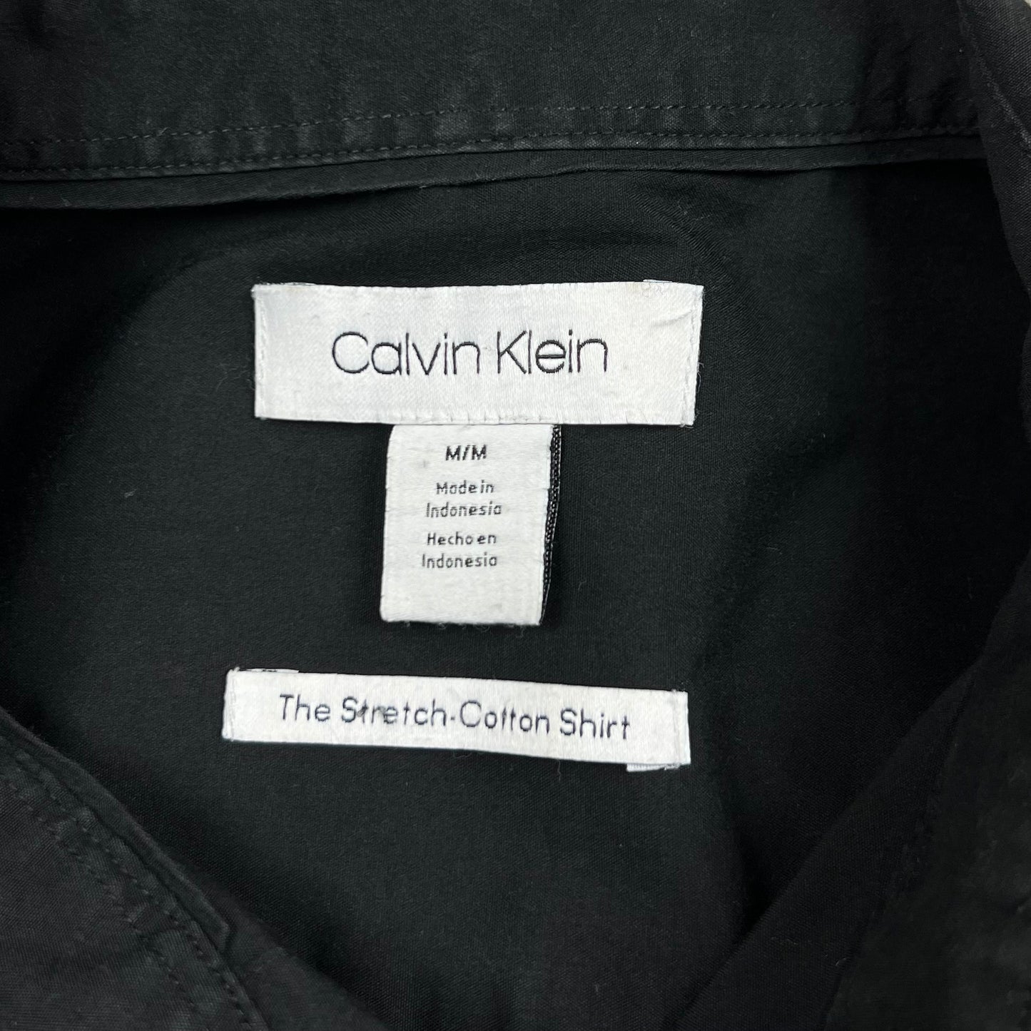 Camisa de botones Calvin Klein 🇺🇸 de color Negro Talla M Entalle Regular