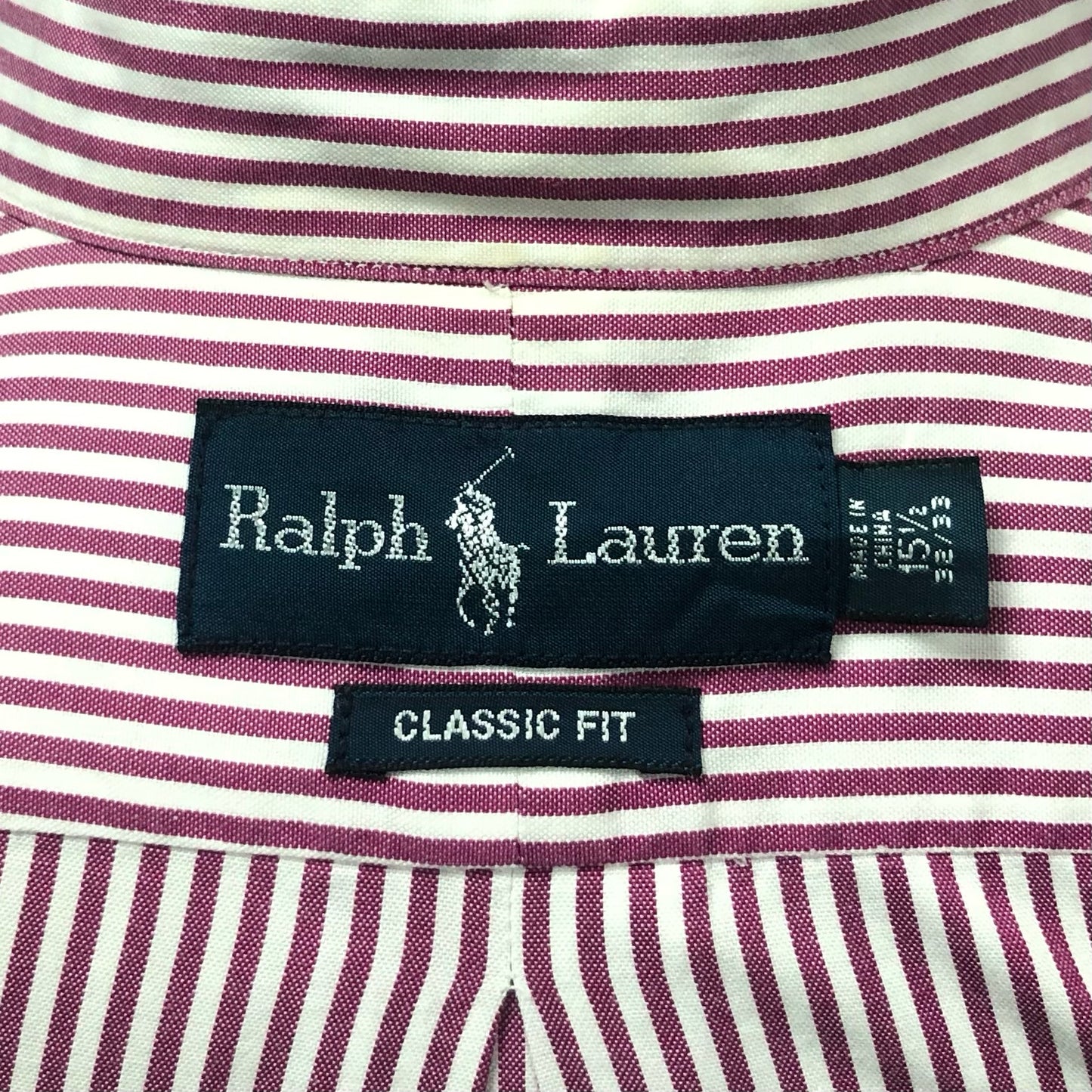 Camisa Polo Ralph Lauren 🏇🏼 con patron de rayas en color morado y blanco Talla M Entalle Clásico