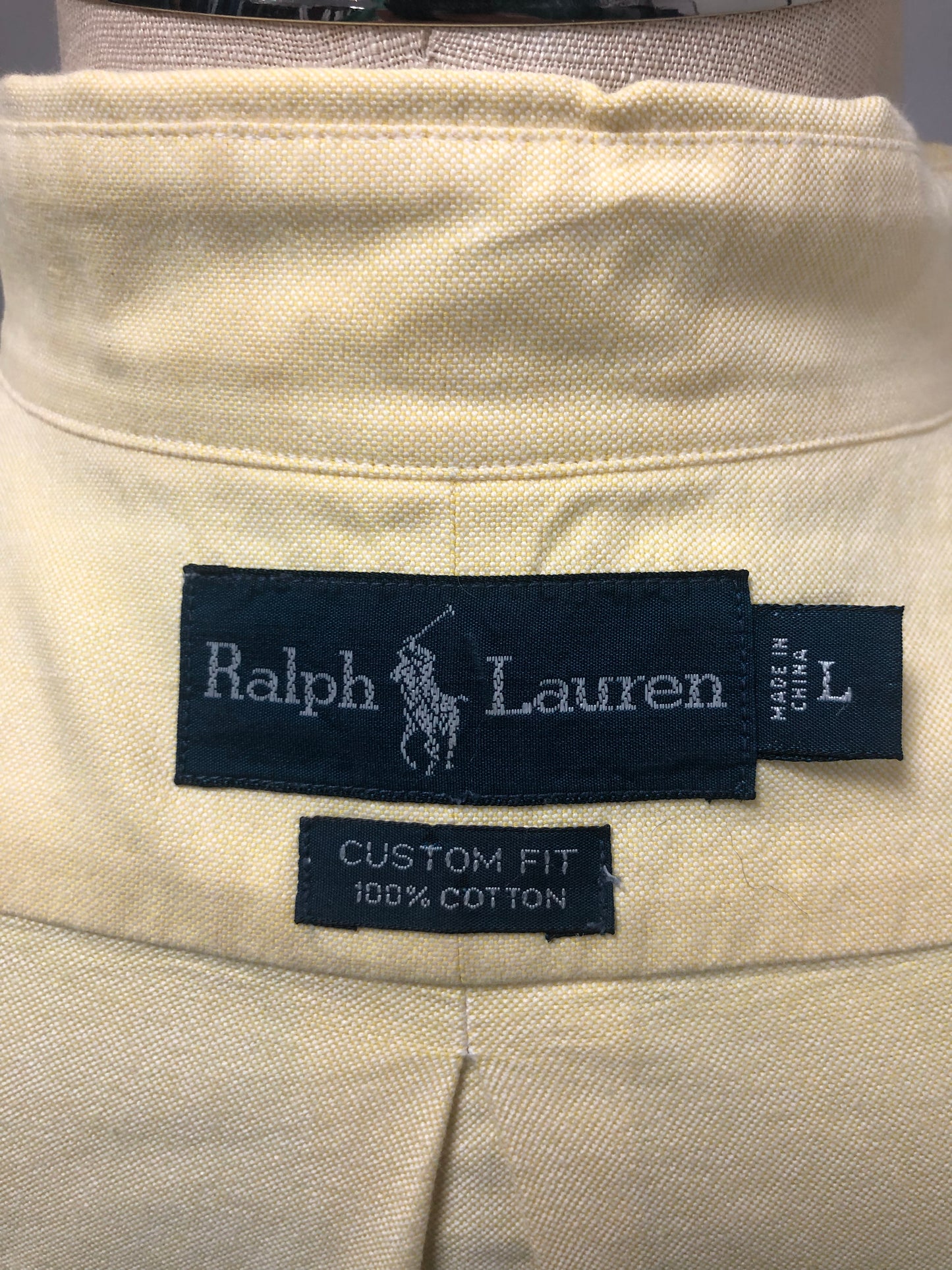 Camisa de botones Polo Ralph Lauren 🏇🏼 Oxford en color amarillo claro Talla L Entalle Custom Fit