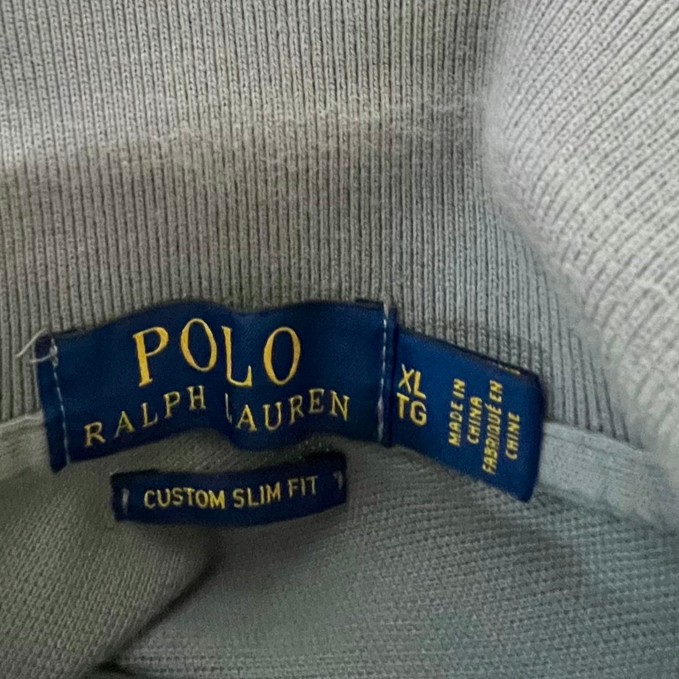 Camiseta Polo Ralph Lauren 🏇🏼 color gris con Talla XL Entalle Custom Slim Fit (ver descripción)