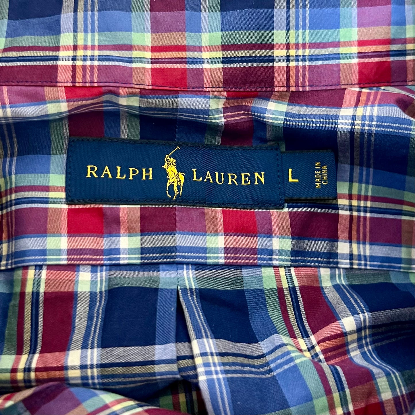Camisa Polo Ralph Lauren 🏇🏼 con patrón de cuadros tartán azul, celeste y rojo Talla L Entalle Regular