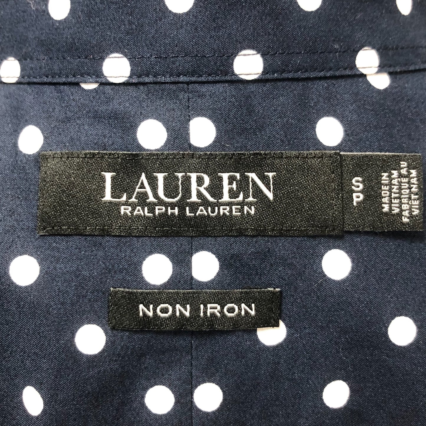 Camisa de mujer Polo Ralph Lauren 🏇🏼 Color negro con puntos en color blanco Talla S Entalle Regular