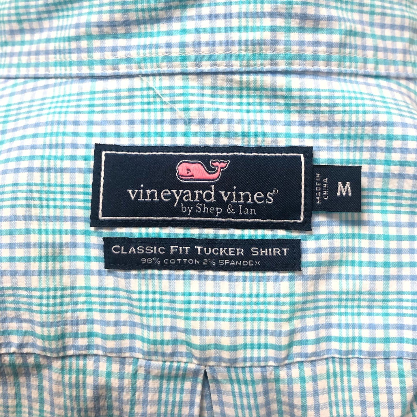 Camisa de botones Vineyard Vines 🐳 color blanco de cuadros en color turquesa y azul Talla M Entalle Clasico