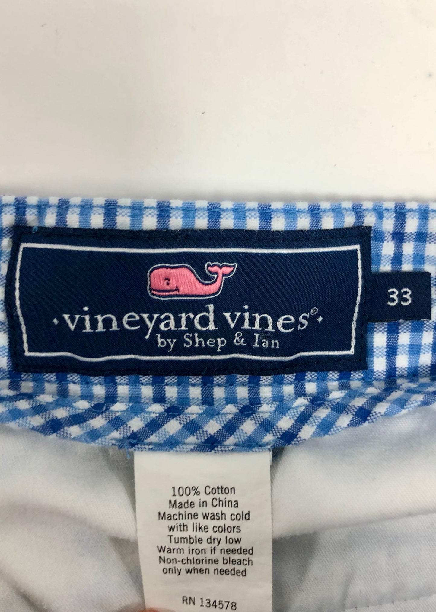 Short Casual Vineyard Vines 🐳 con patron de cuadros en azul y blanco talla 33