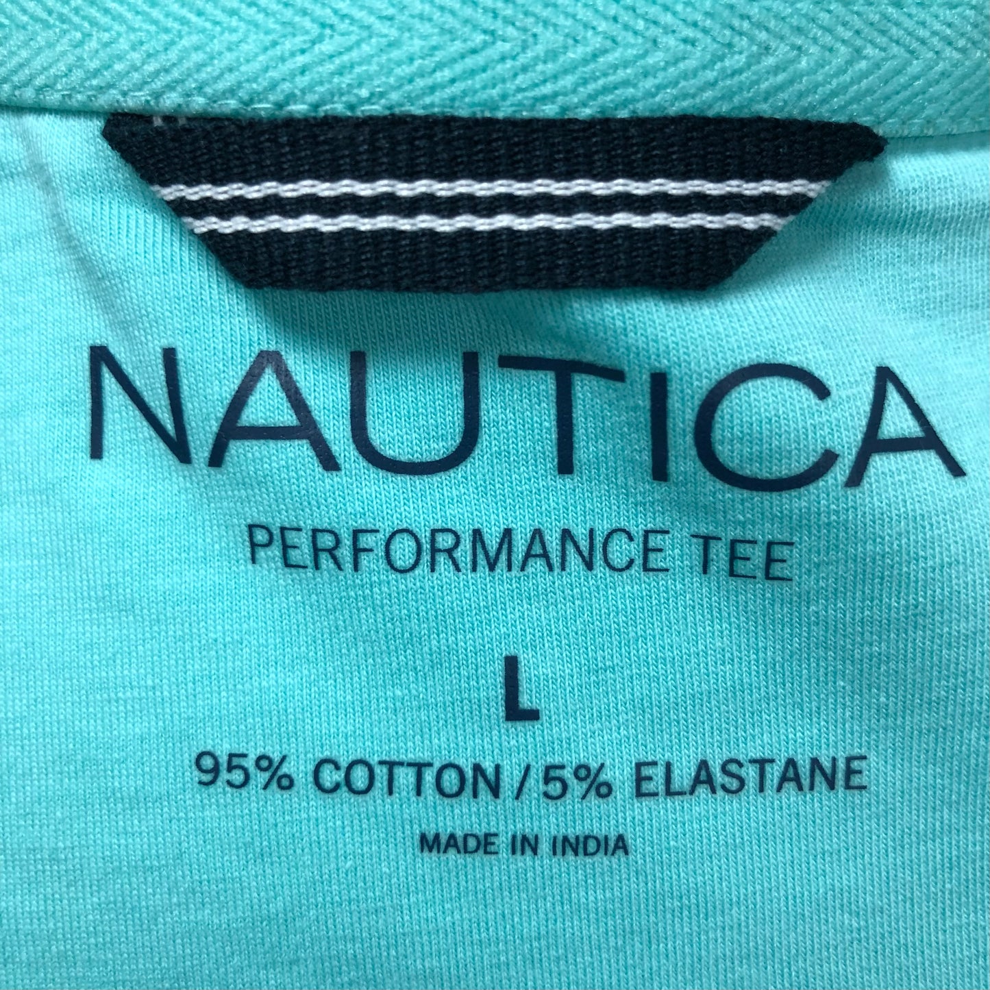 Camiseta cuello redondo Nautica ⚓️ color turquesa con logo azul navy Talla L