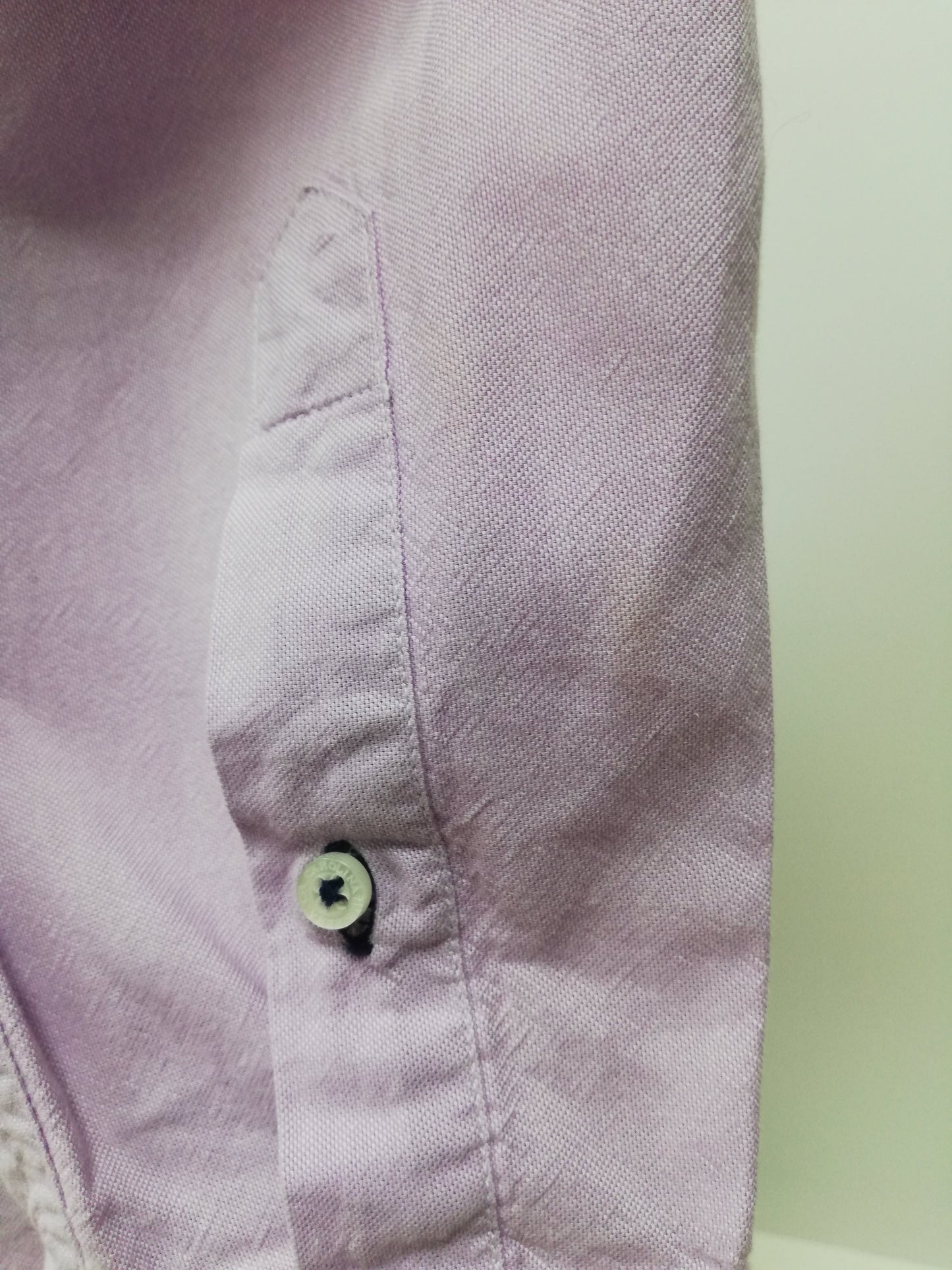 Camisa de botones Carolina Herrera color lila Talla M Entalle Regular (ver descripción)