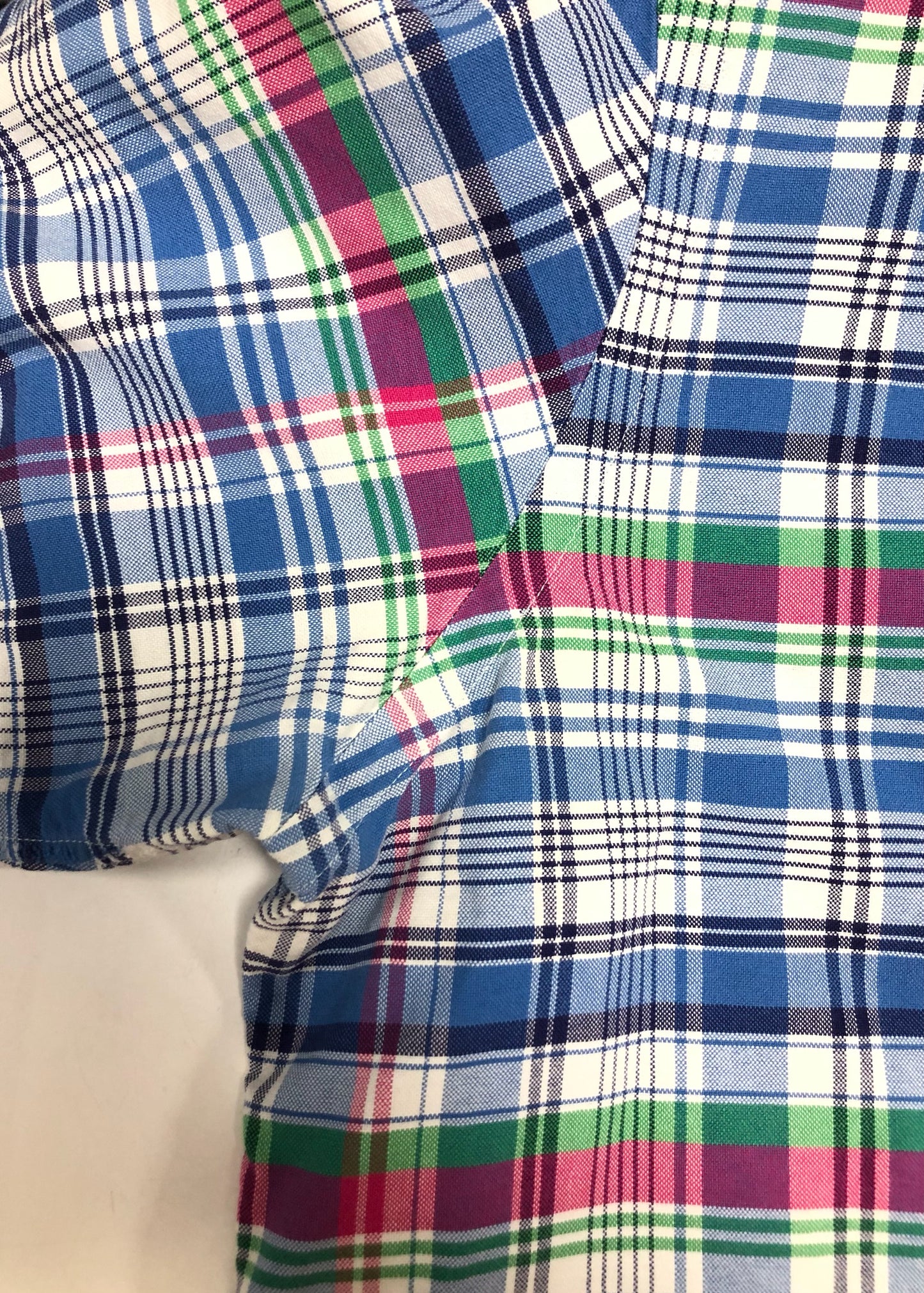 Camisa Polo Ralph Lauren 🏇🏼 Oxford blanco de cuadros en color azul, verde y rosado Talla L Entalle Regular (ver descripción)