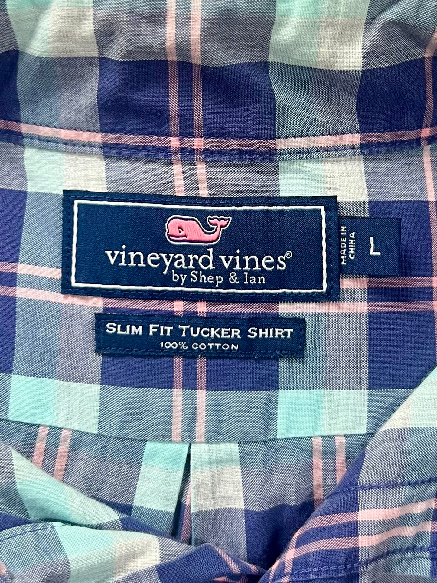 Camisa de botones Vineyard Vines 🐳 de cuadros en celeste, azul oscuro y rosado Talla L Entalle Slim Fit