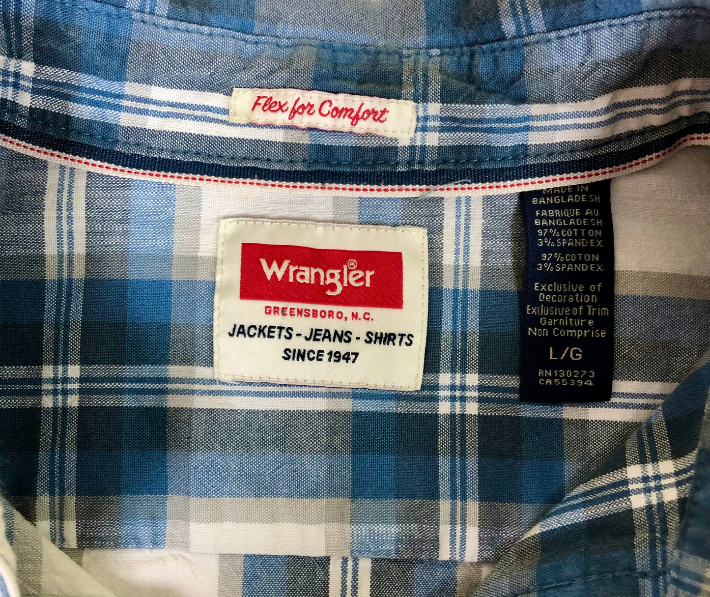 Camisa Wrangler 🐎 con patron de cuadros tartán azul y blanco Talla M Entalle Regular