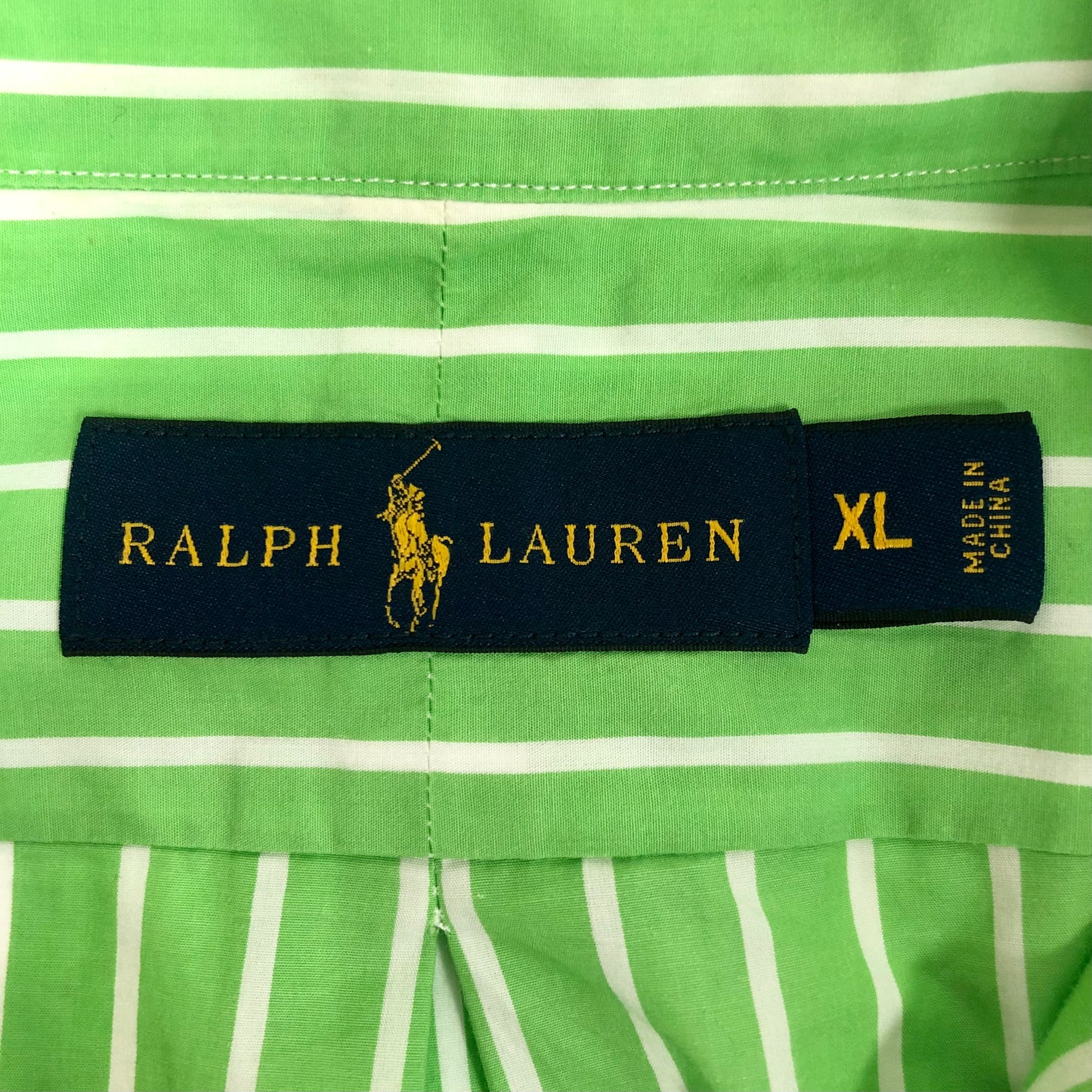 Camisa Polo Ralph Lauren 🏇🏼 color verde con patron de rayas en color blanco Talla XL Entalle Regular