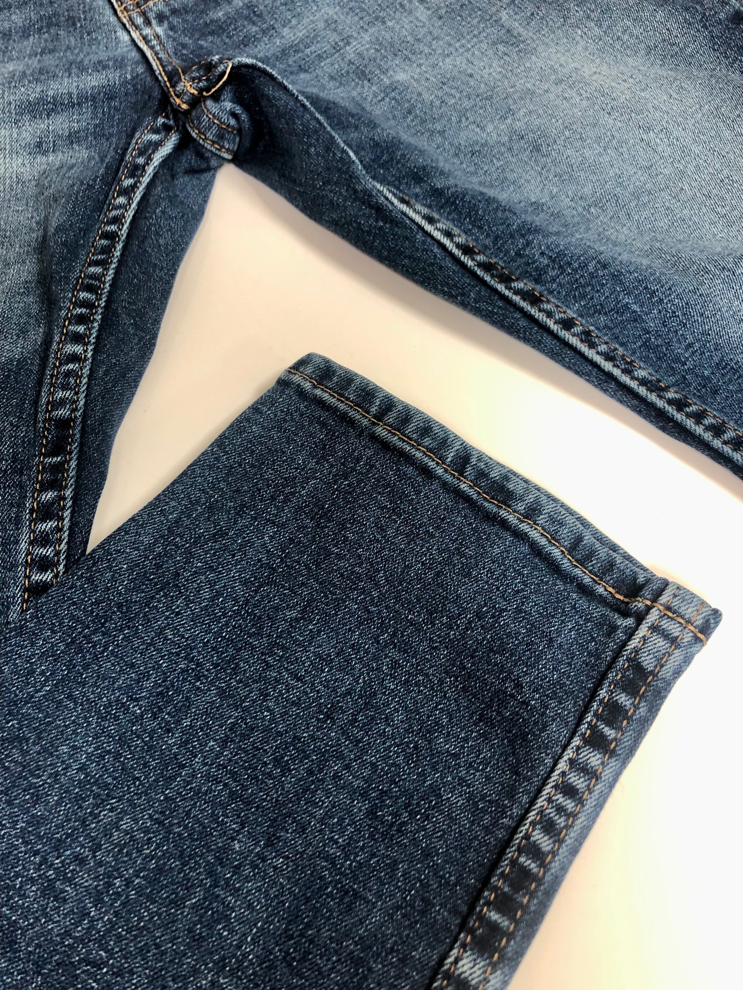 Pantalon jeans color azul denim Hollister 🦅Talla 30x30 Corte Skinny Epic Flex