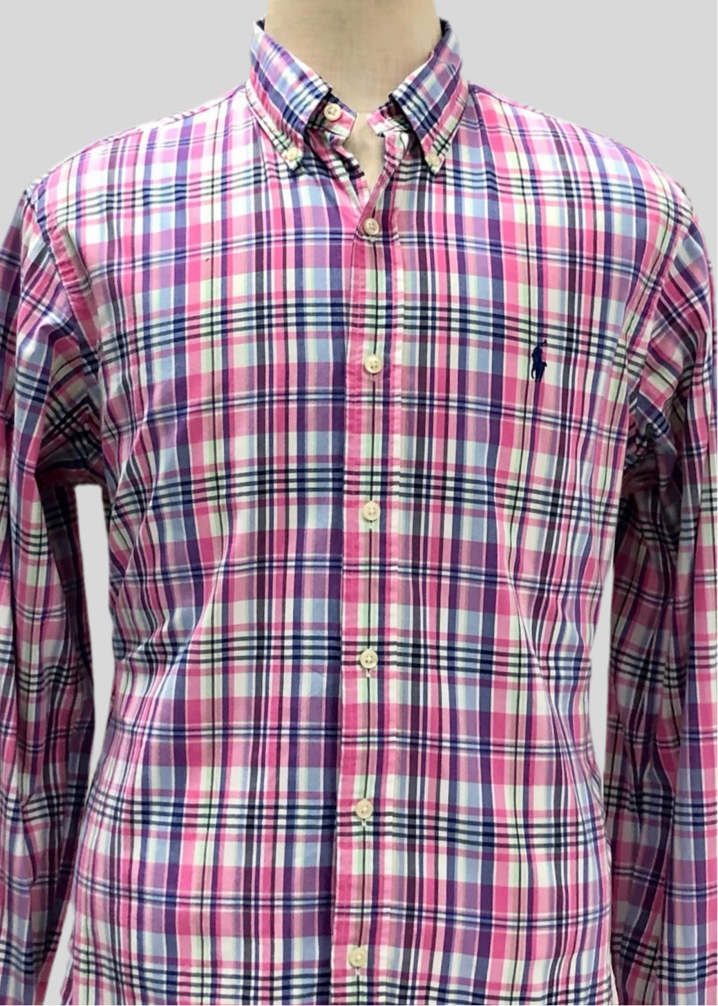 Camisa Polo Ralph Lauren 🏇🏼 Color blanco de cuadros en color rosado, celeste y azul Talla L Entalle Custom Fit