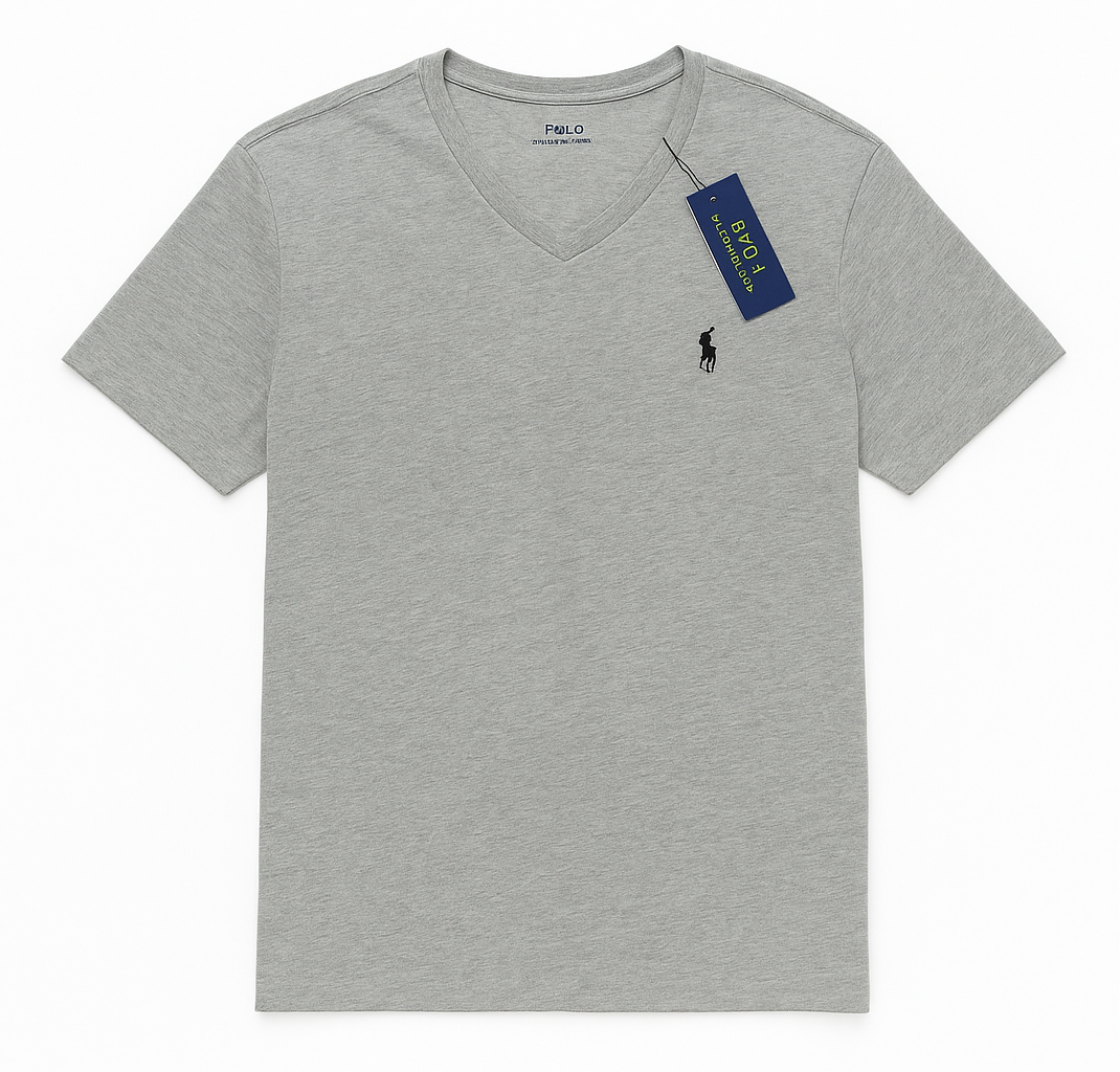 Camiseta cuello V Polo Ralph Lauren 🏇🏼 color gris con logo en azul navy Talla Medium Entalle Clásico