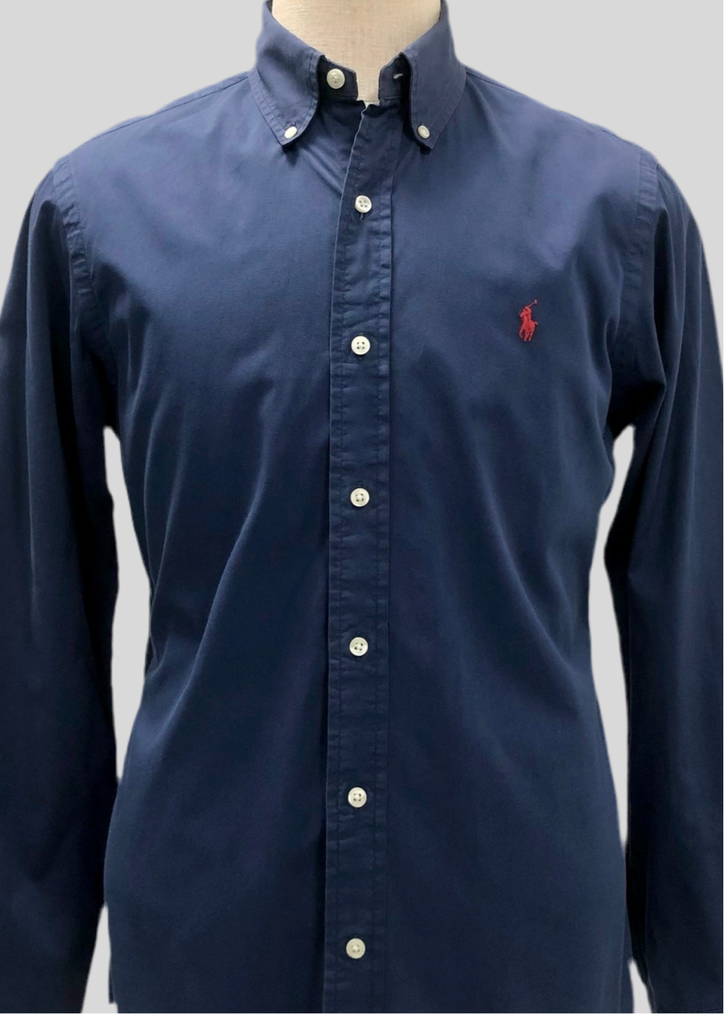 Camisa de botones Polo Ralph Lauren 🏇🏼 en color azul navy Talla M Entalle Regular