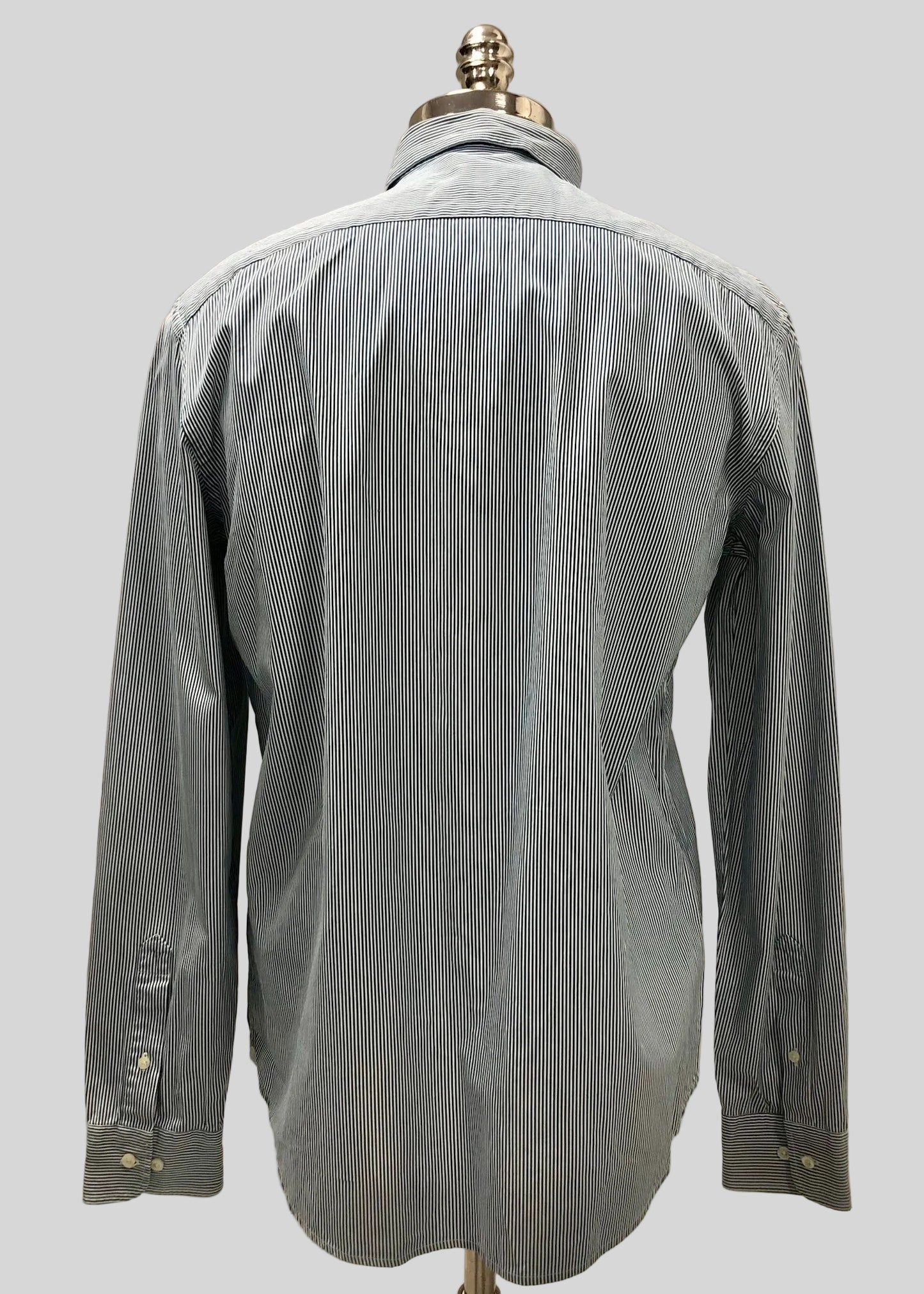 Camisa de botones Lacoste 🐊 de rayas finas en azul navy y blanco Talla L Entalle Regular