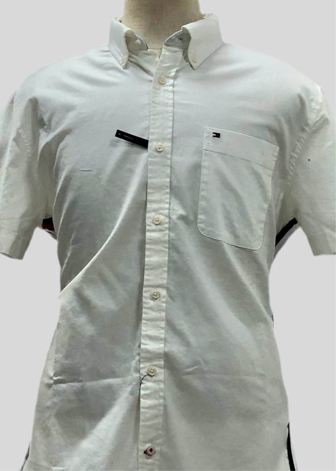 Camisa de botones Tommy Hilfiger 🇺🇸 en color blanco Talla L Entalle Custom Fit