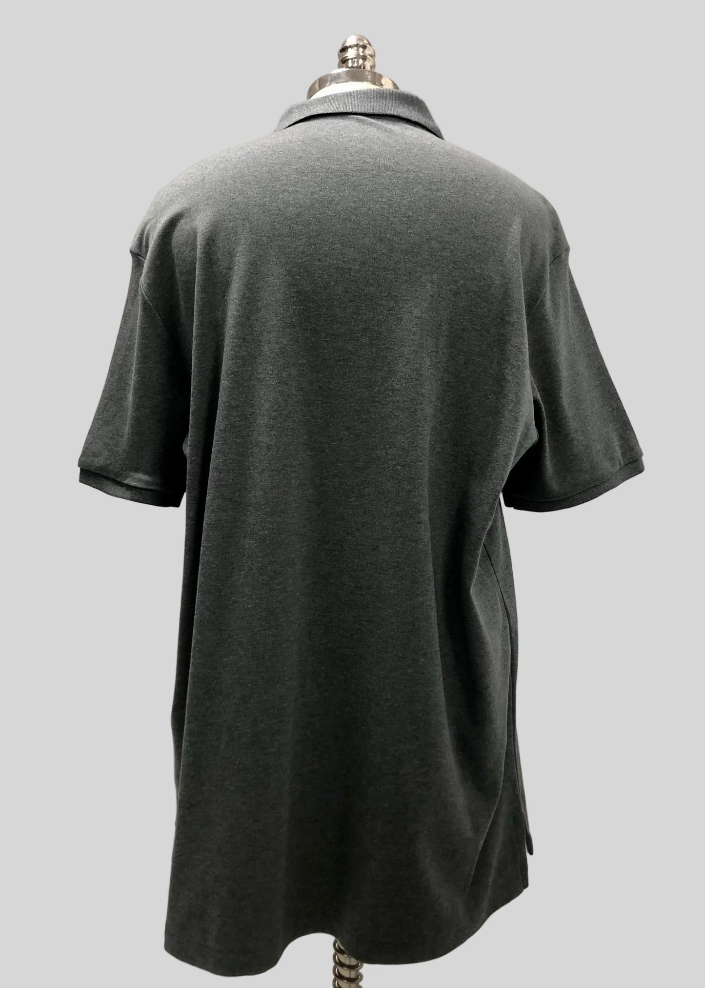 Camiseta Polo Ralph Lauren 🏇🏼 color gris oscuro Talla XL Entalle Regular