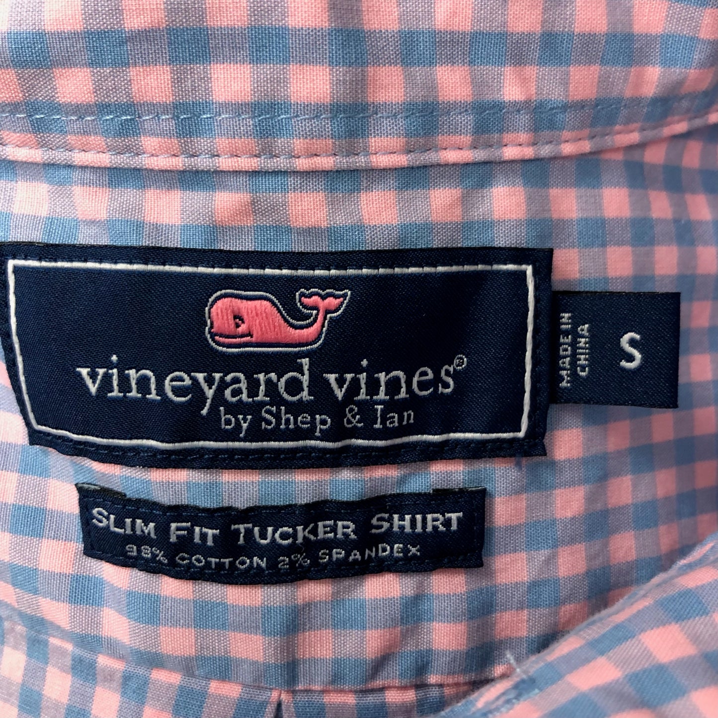 Camisa de botones Vineyard Vines 🐳 con patrón de cuadros en color rosado y celeste Talla S Entalle Slim Fit