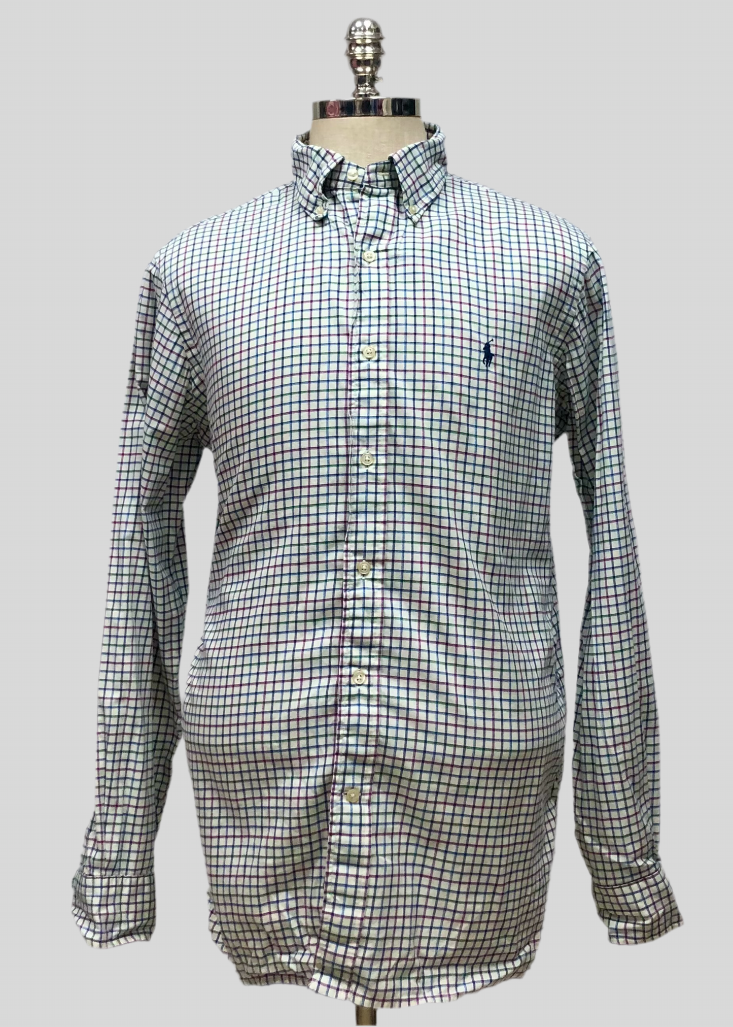 Camisa Polo Ralph Lauren 🏇🏼 Color blanco de cuadros en color verde, rojo y azul Talla L Entalle Clásico