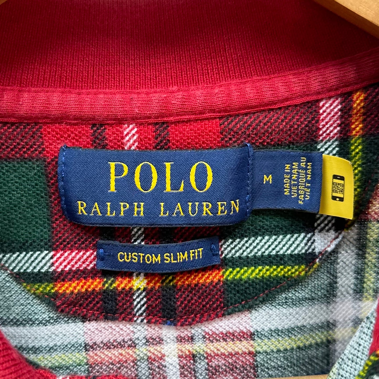 Camiseta Polo Ralph Lauren 🏇🏼 Con diseño de cuadros tartán en color verde, rojo y blanco Talla M Entalle Custom Slim Fit