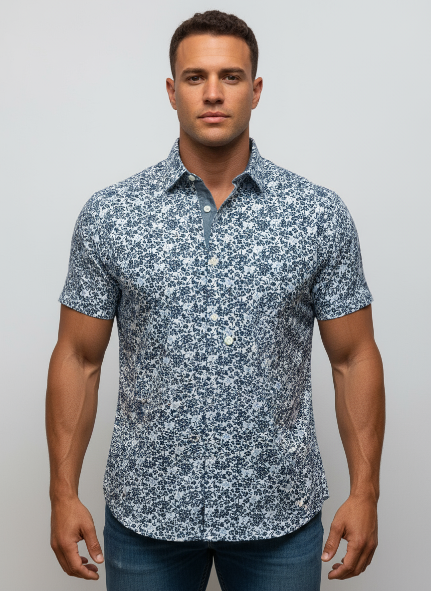 Camisa de botones Nautica ⚓️ con diseño de flores en color  azul y blanco Talla L Entalle Regular