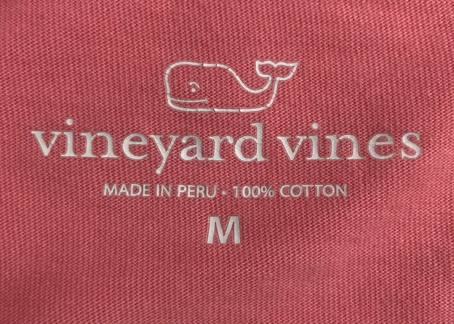 Camiseta cuello redondo Vineyard Vines 🐳 color rosado con Diseño de ballena tie dye Talla M